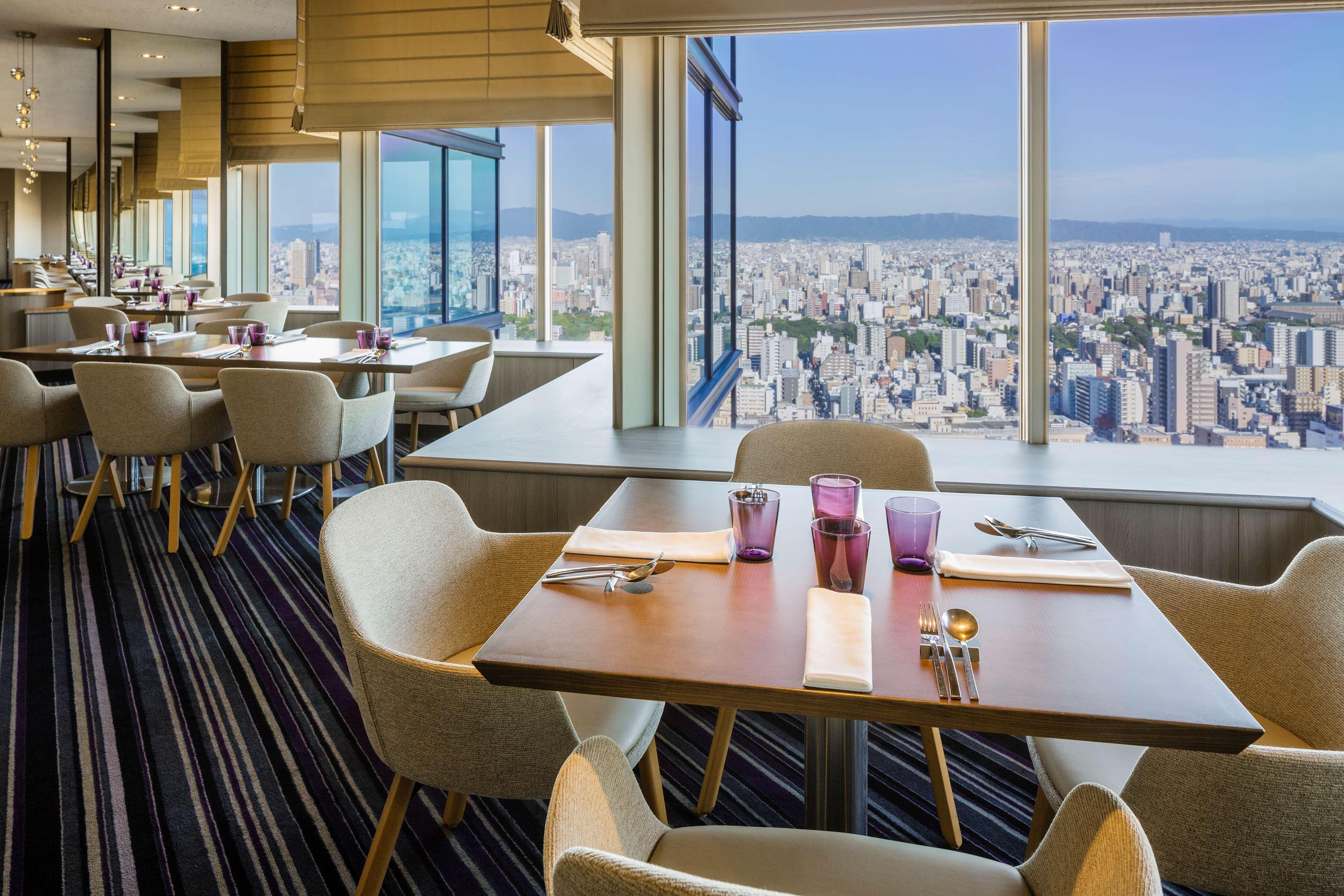 Swissotel Nankai Ósaka Exteriér fotografie The view from the restaurant