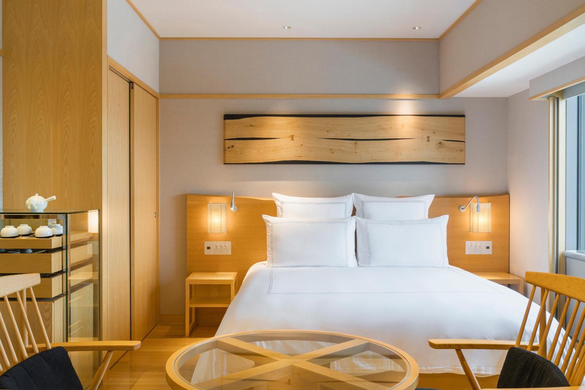 Swissotel Nankai Ósaka Exteriér fotografie A room at the hotel