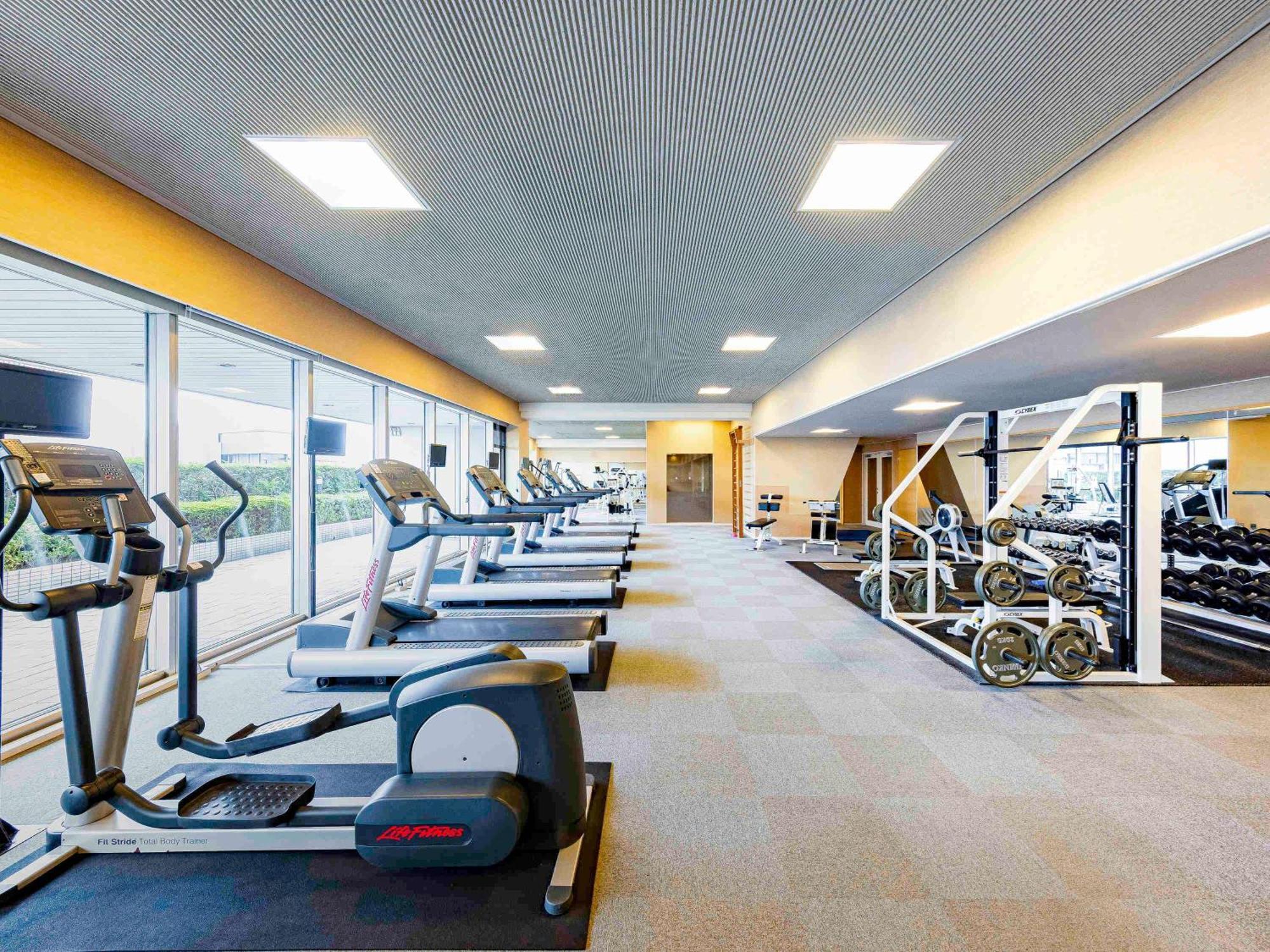 Swissotel Nankai Ósaka Exteriér fotografie The gym at the hotel