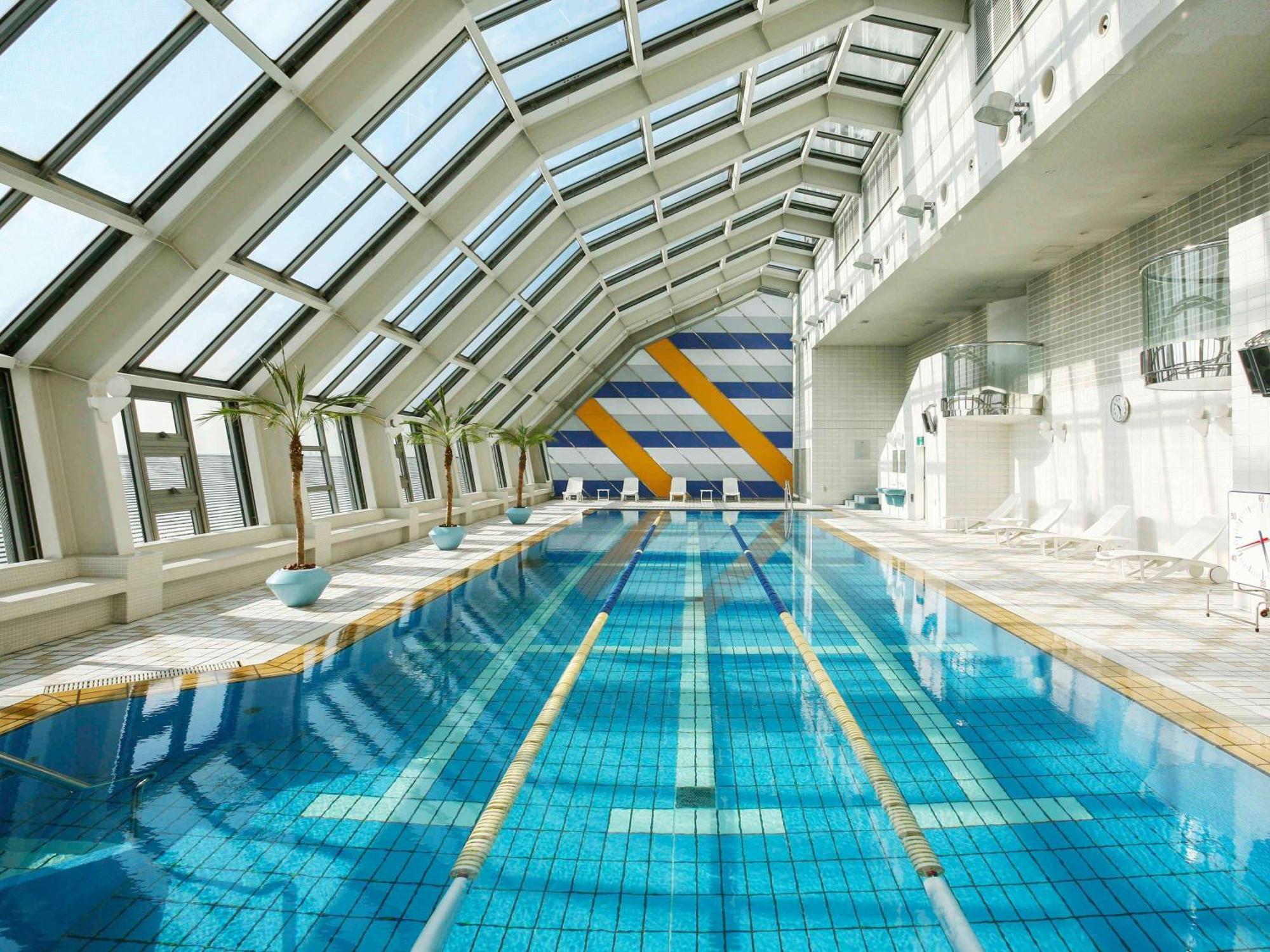 Swissotel Nankai Ósaka Exteriér fotografie Swimming pool